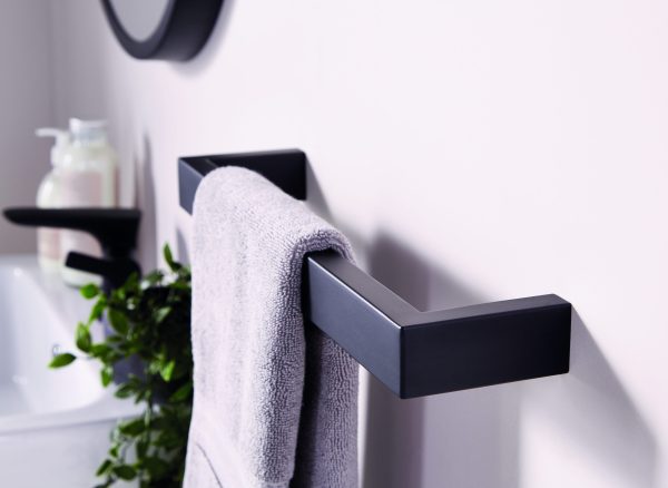 Elcot Electric Towel Bar in Black Towelrads Elcot Electric Towel Bar in Black