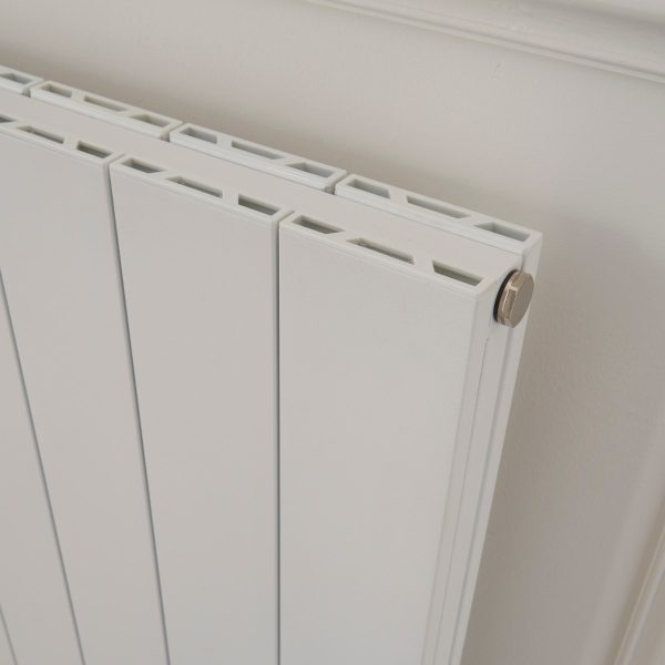 Towelrads Ascot Horizontal radiator in White - Close Up