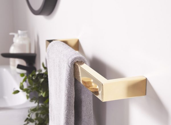 Elcot Electric Towel Bar in Polished Brass Towelrads Elcot Electric Towel Bar in Polished Brass