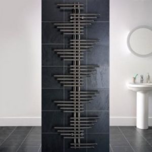 300185 - Totem Pole 1880mm x 600mm Chome